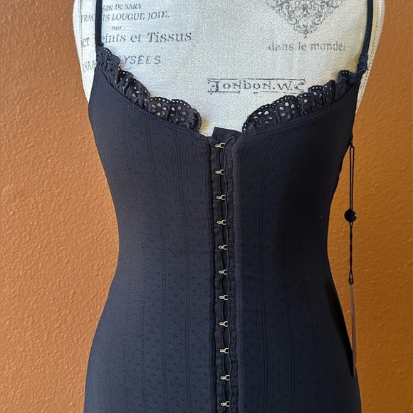 Frankie’s Bikinis X Sydney Sweeney Annabella Pointelle Romper Small New With Tag - Picture 7 of 13